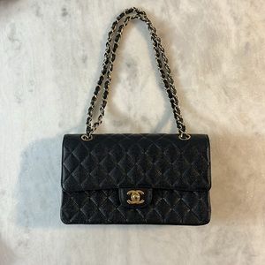 CHANEL Classic Medium Double Flap Bag. Black Caviar Leather
